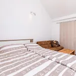 Yvonne Apartment
