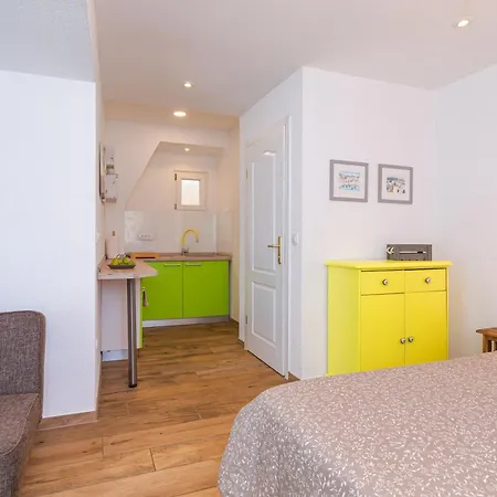 Διαμέρισμα Yvonne